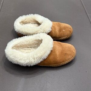 L.L. Bean Women's Wicked Good Slippers Squam Lake Slip‎ On Mules Brown 7-7.5